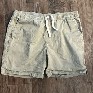Goodfellow and co. Khaki drawstring shorts medium 7” inseam